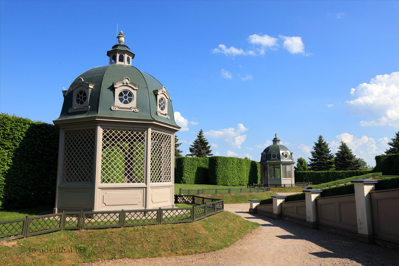 Pavillon und Theater im Barockgarten