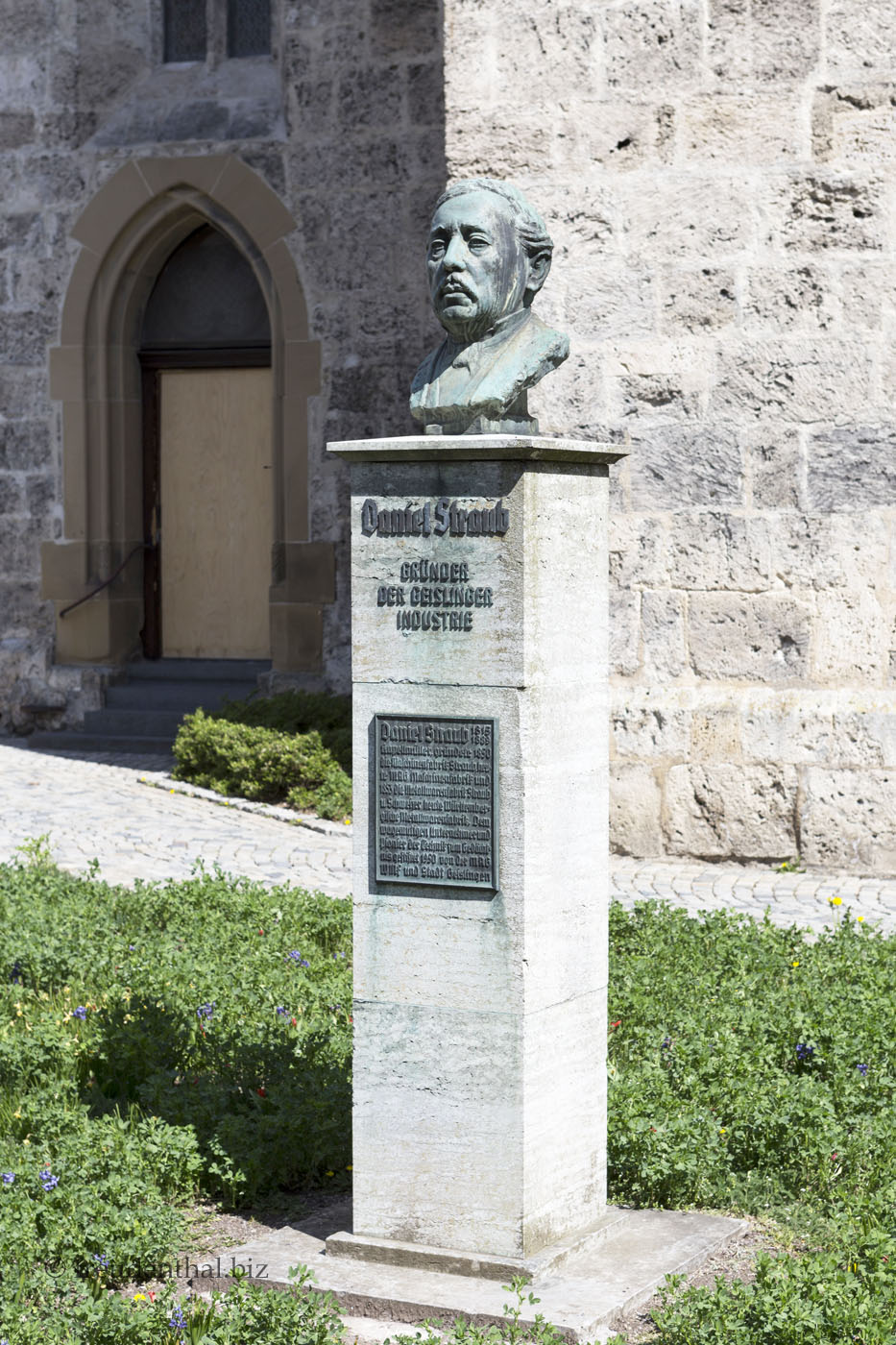 Straub-Denkmal in Geislingen