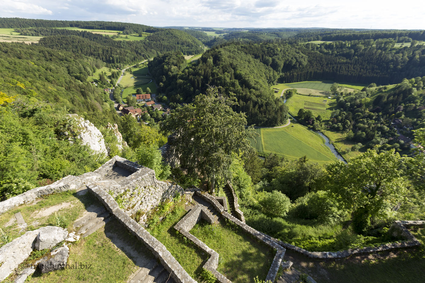 Aussicht von der Burg Hohengundelfingen