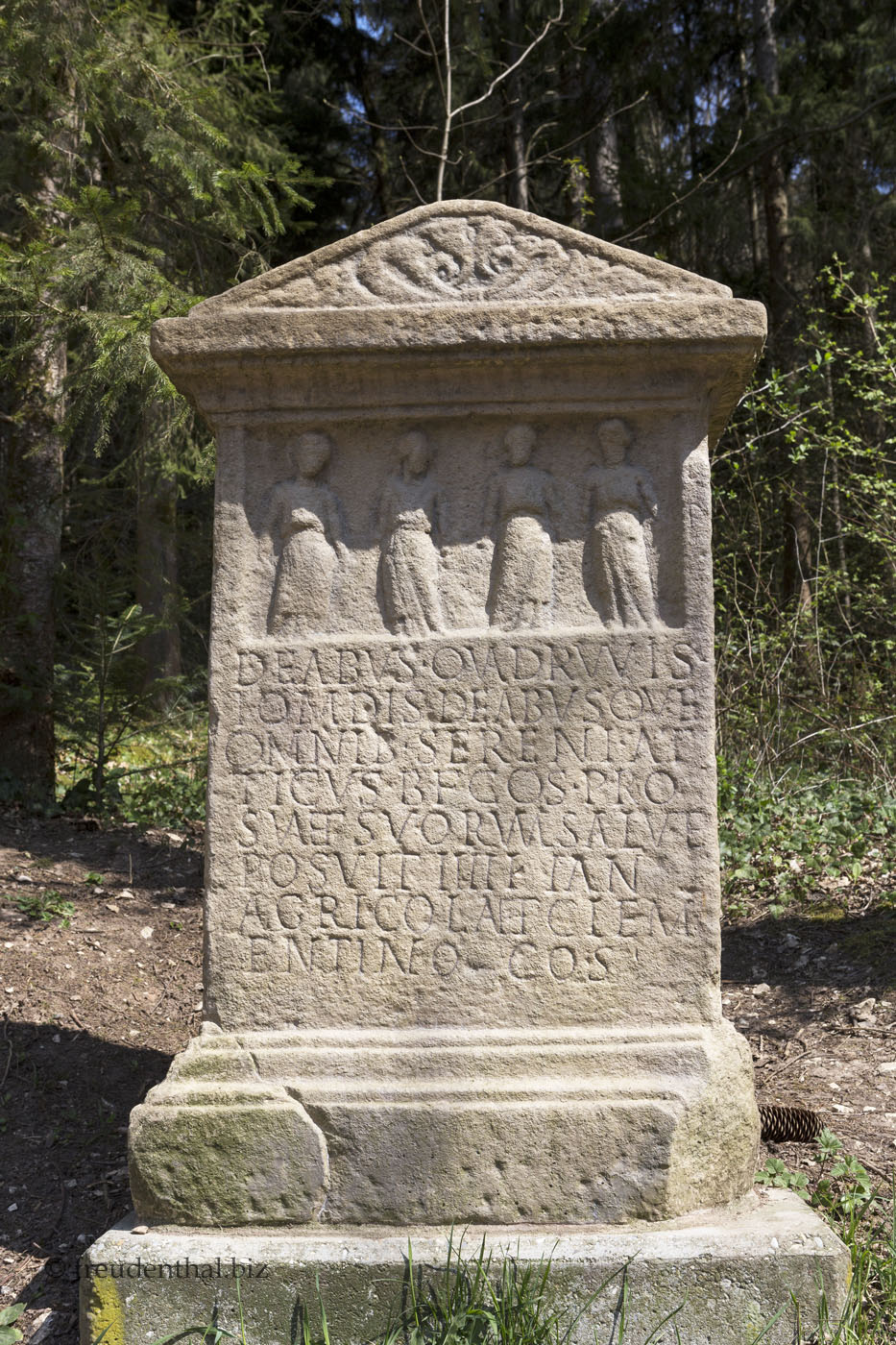 Altar für die Vierwegegöttinnen