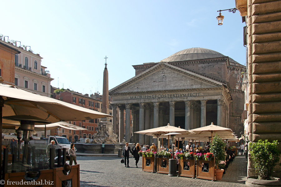 Piazza della Rotonda und Pantheon