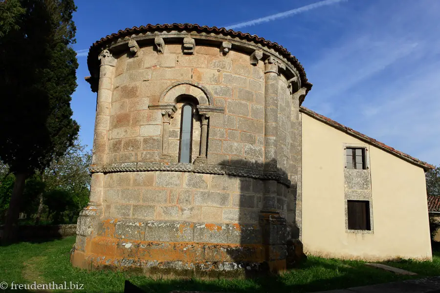 Kirche in Santa Maria auf dem Camino Francés