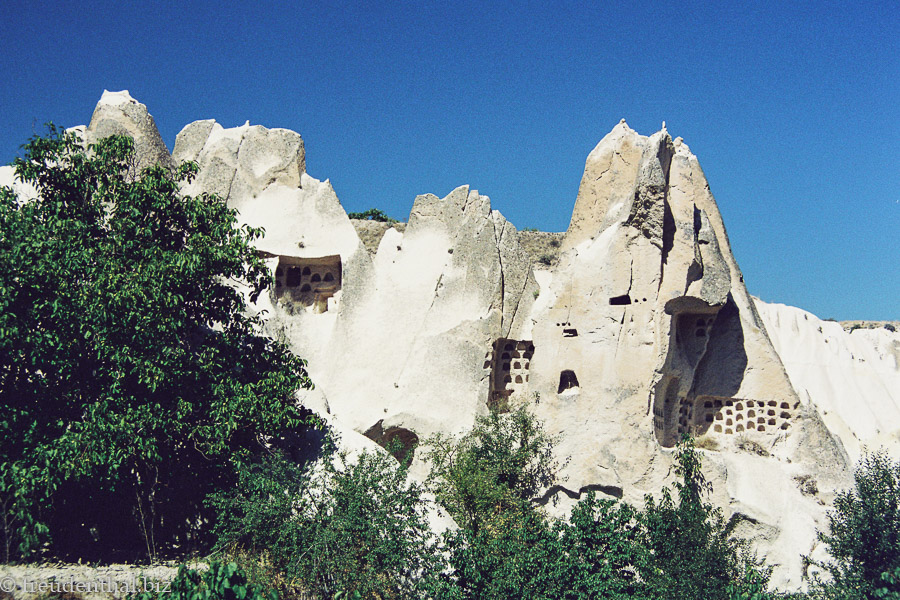 Taubenschlag im Tufffelsen von Kappadokien