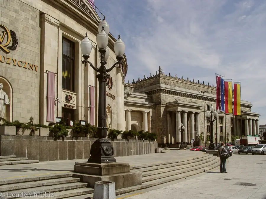 Nebengebäude zum Kulturpalast