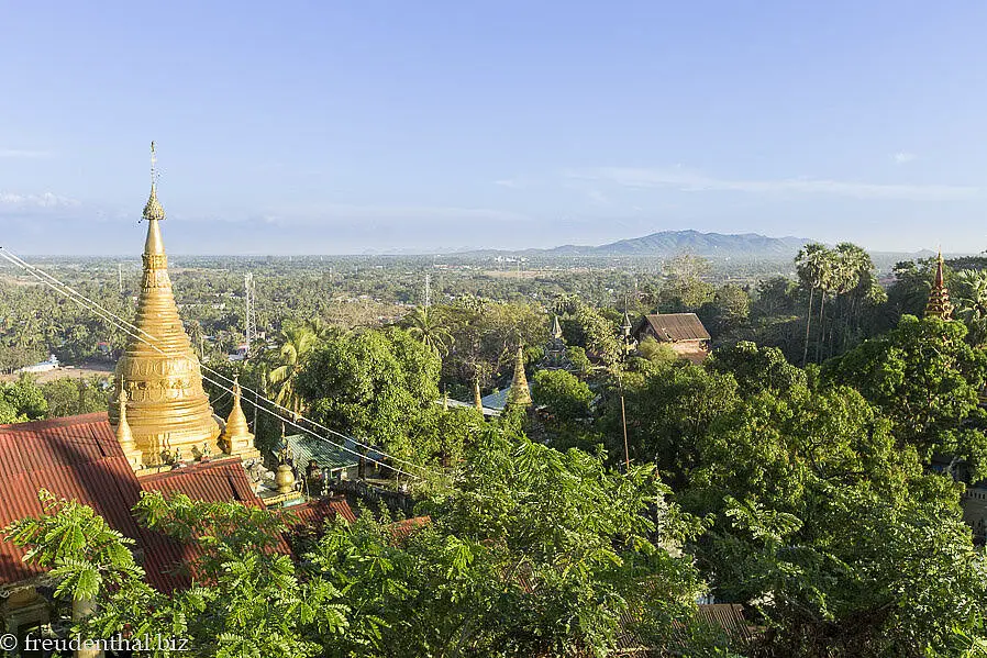 Blick über das grüne Mawlamyaing