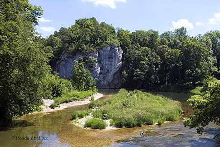 Amalienfelsen im Inzigkofer Park