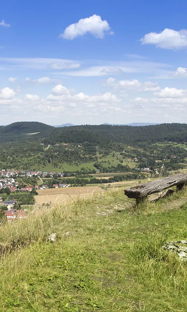 Wanderung von Weilheim auf die Limburg