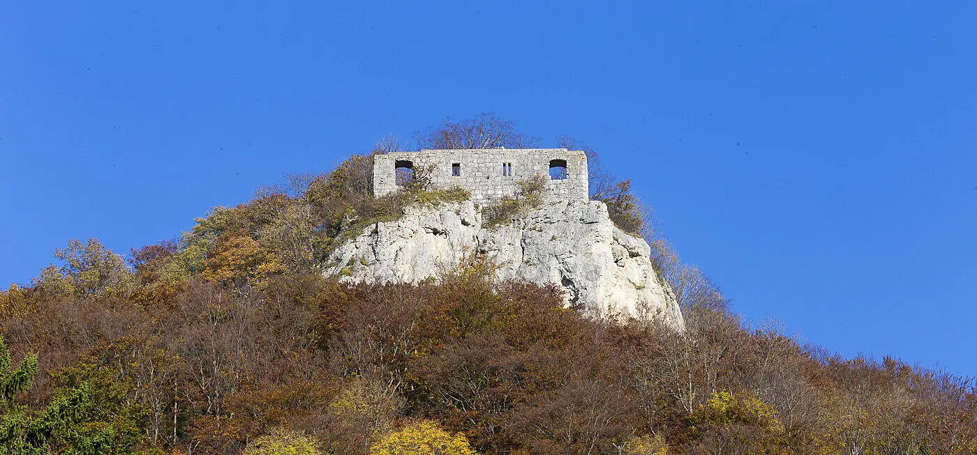 Die Burg Rosenstein bei Heubach