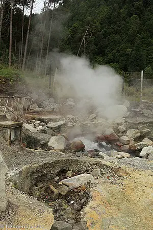 Fumarolen am Lagoa das Furnas