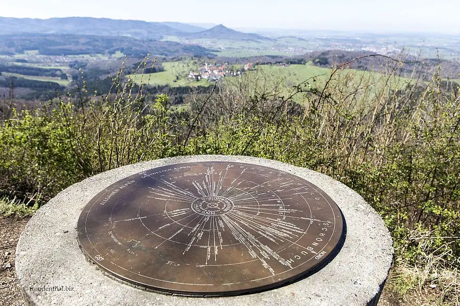 Orientierungsscheibe auf dem Dreifürstenstein