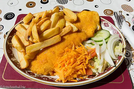 Fish & Chips in der Kiln-Bar von Scalloway