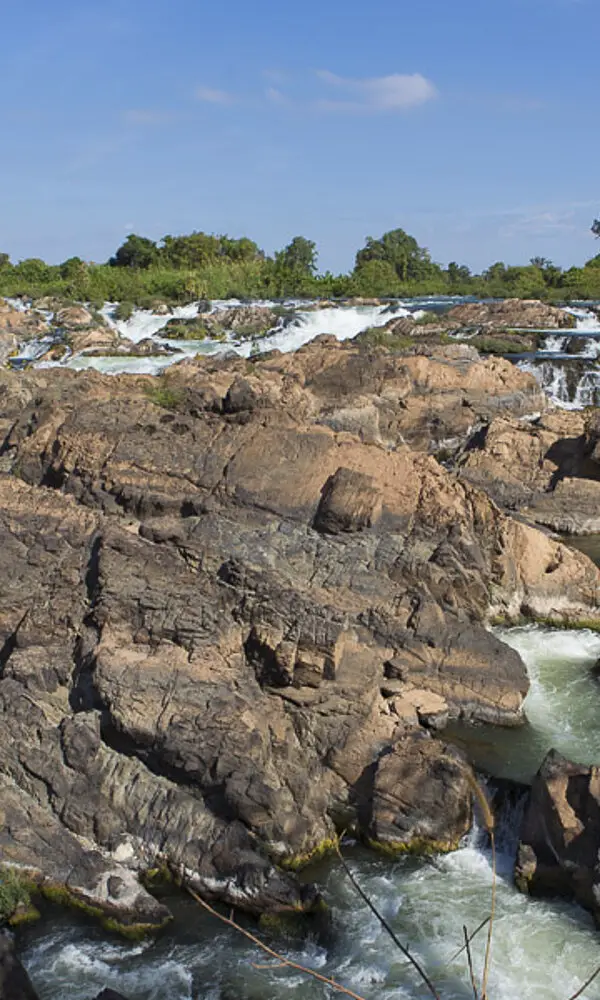 beim Somphamit-Wasserfall auf Don Khon in Laos