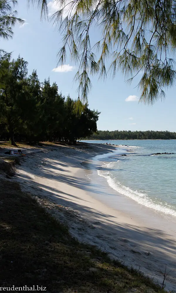 Strand auf der Île aux Cerfs