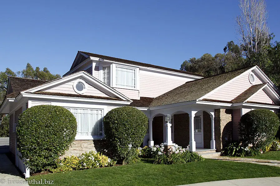 4362 Wisteria Lane, Villa von Edie Britt