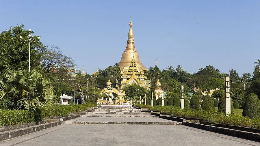 die Shwedagon-Pagode in Yangon