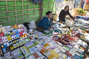 Apotheke beim Fünf-Tage-Markt am Inle-See